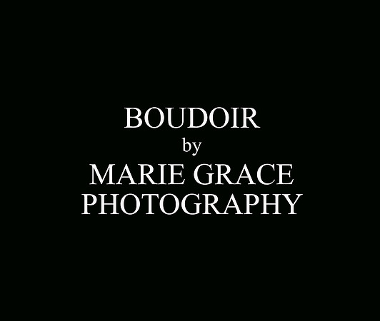 Vertical Logo Boudoir square