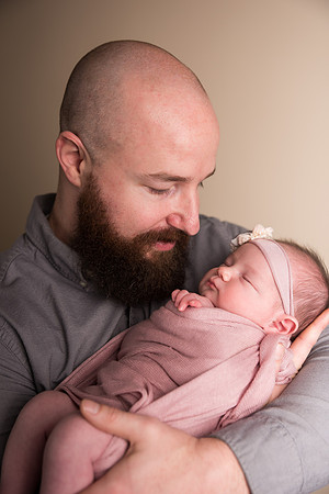 Oskaloosa Iowa Newborn Photographer