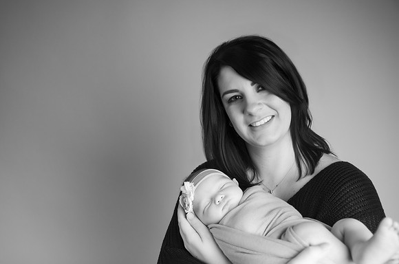Oskaloosa Iowa Newborn Photographer