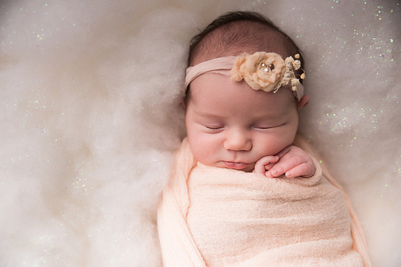 Oskaloosa Iowa Newborn Photographer
