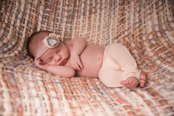 Oskaloosa Iowa Newborn Photographer