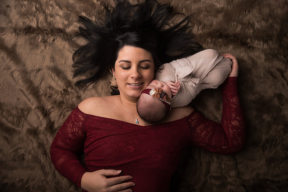 Oskaloosa Iowa Newborn Photographer