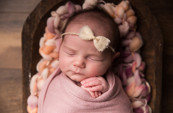 Oskaloosa Iowa Newborn Photographer