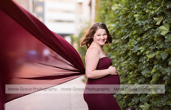 Iowa-City-Maternity-Photographer