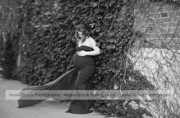 Iowa-City-Maternity-Photographer