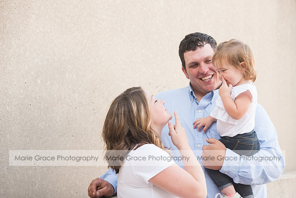 Iowa-City-Maternity-Photographer