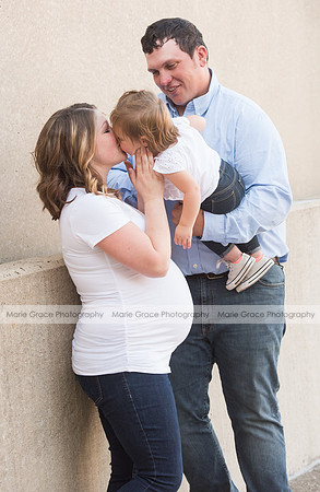 Iowa-City-Maternity-Photographer