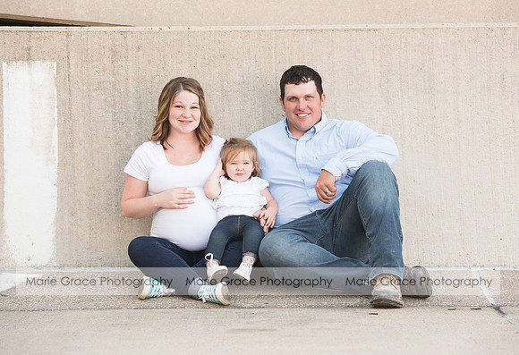 Iowa-City-Maternity-Photographer