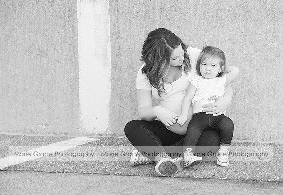Iowa-City-Maternity-Photographer